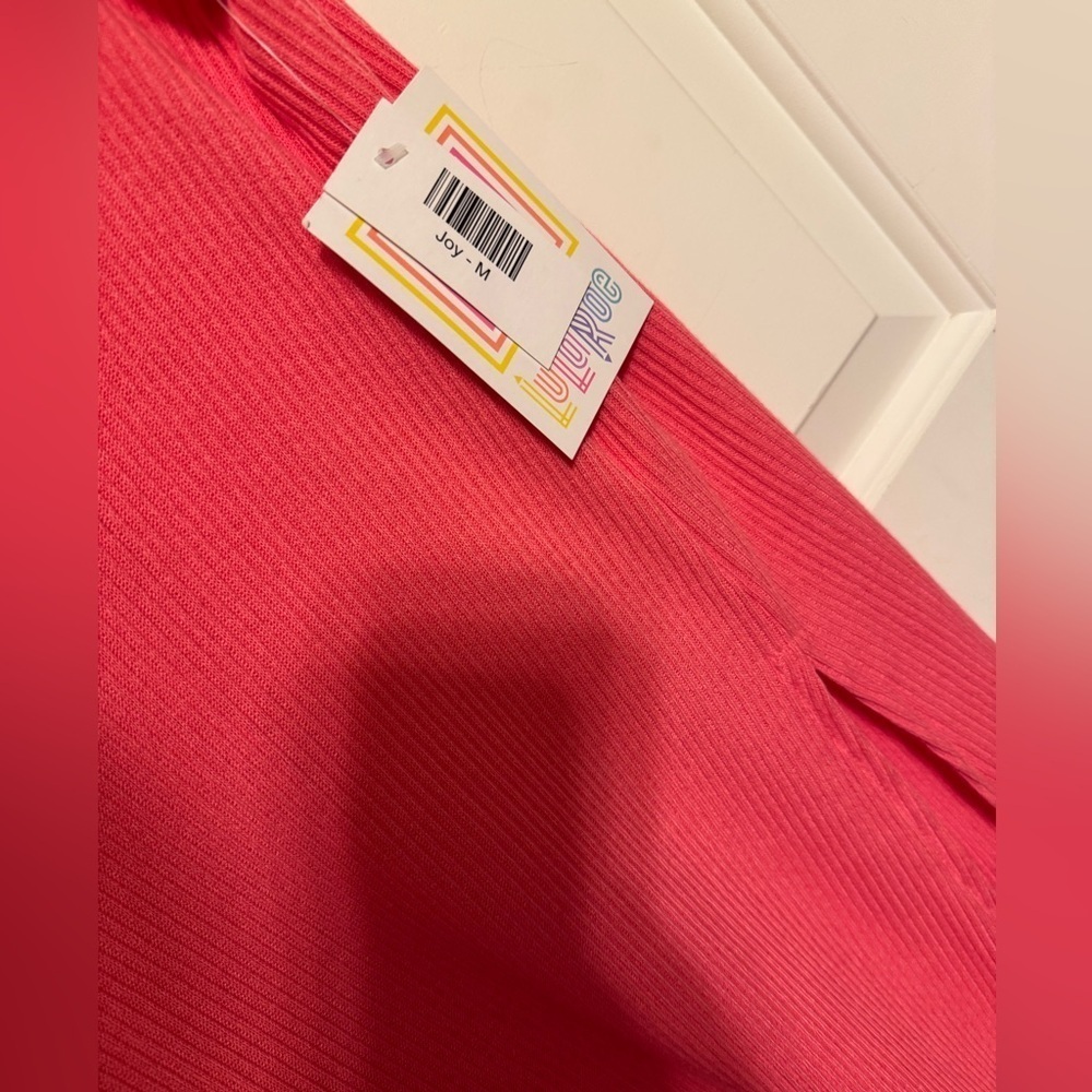 💕 Coral Pink LuLaRoe Joy NWT Sz M - Picture 2 of 6